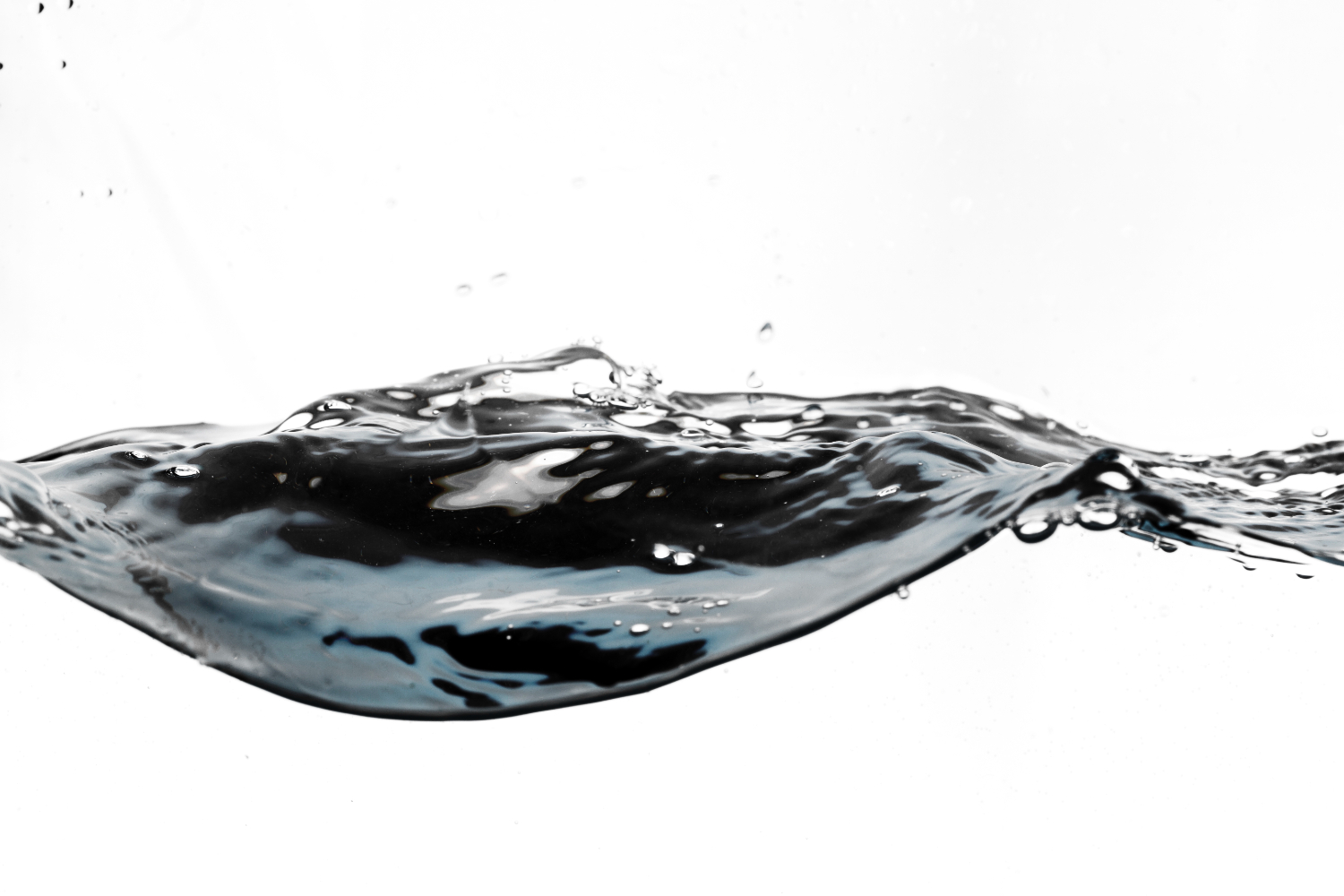 Économisez l'Eau Chez Vous : Astuces Efficaces et Filtration UV-Charbon pour un Avenir Durable